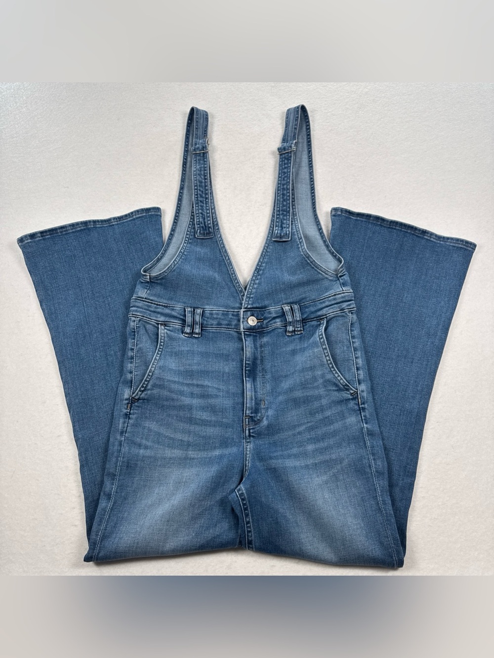 American Eagle Flare Overalls Jean Denim Women’s 10 Short Front Zip Stretch Adj - Picture 10 of 12